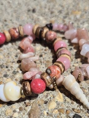 Handmade Pink Jade And Coconut Shell Braclet Set!